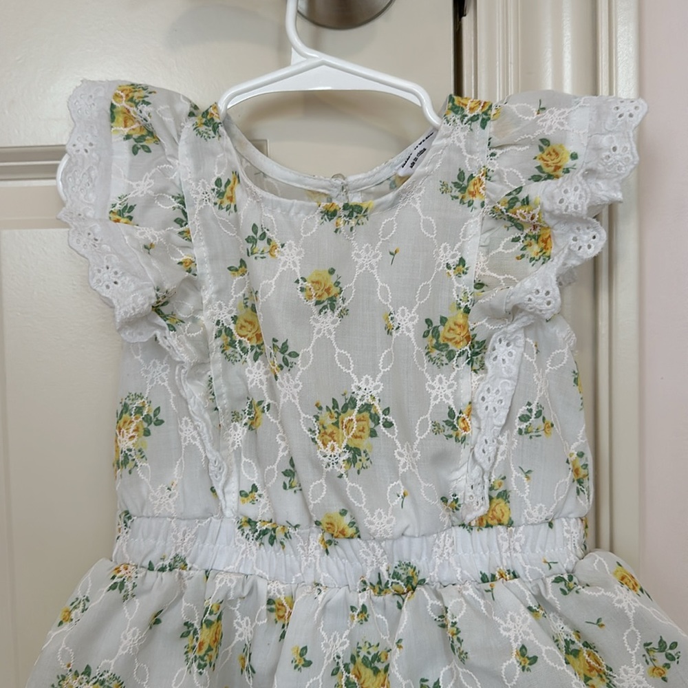 Eyelet Spring Dress - Picture 3 of 4